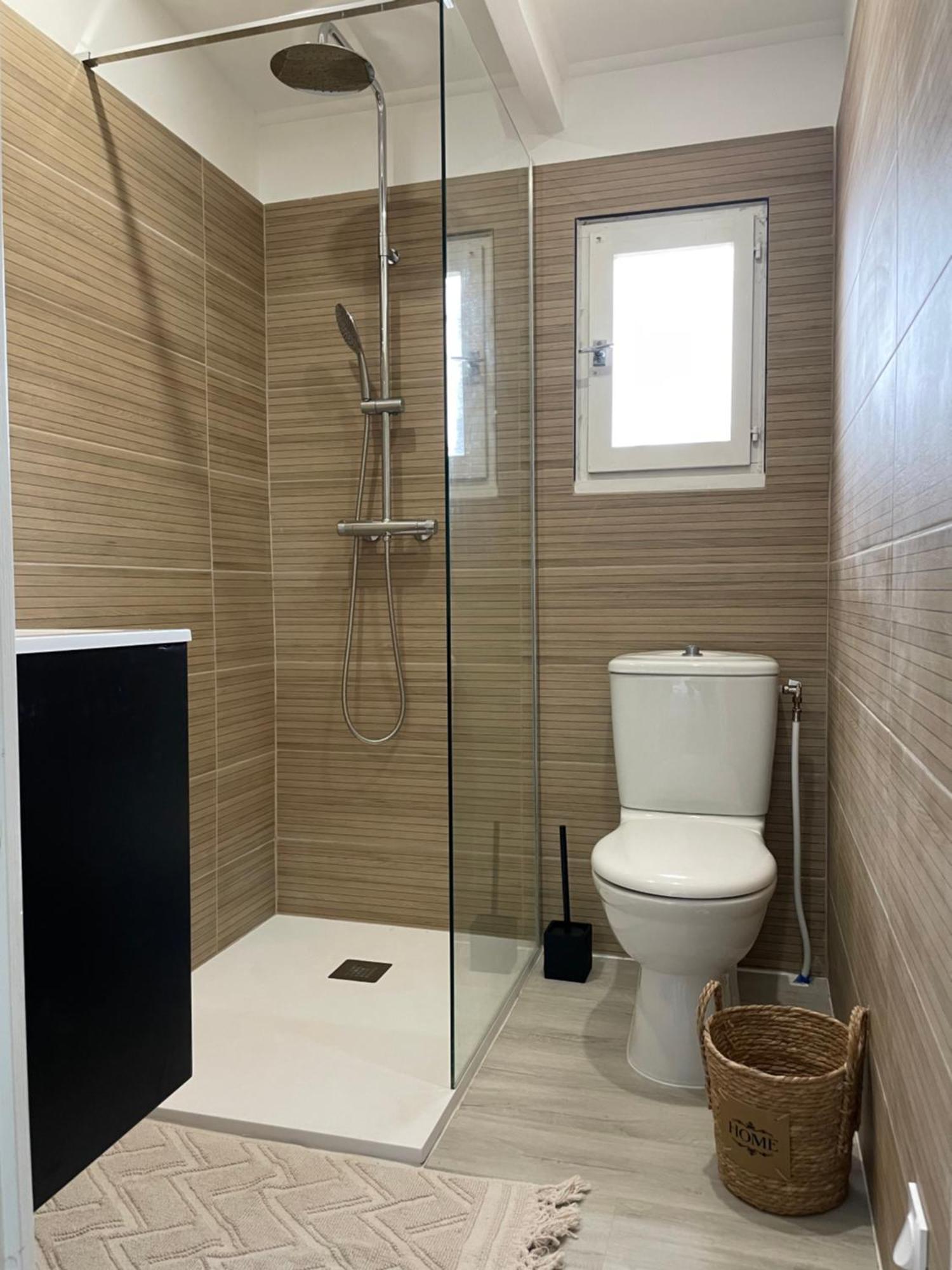 Villa Lcsm Et Studio 프롱티냥 외부 사진
